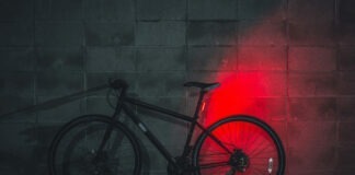 Fahrrad Rücklicht mit GPS Sensor Test und Vergleich